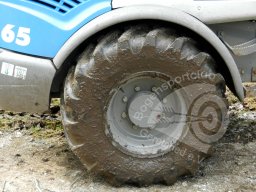 Unser neues Gelände - Aufbauarbeiten