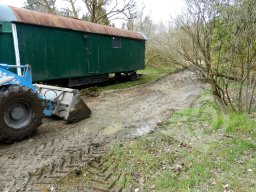 Unser neues Gelände - Aufbauarbeiten